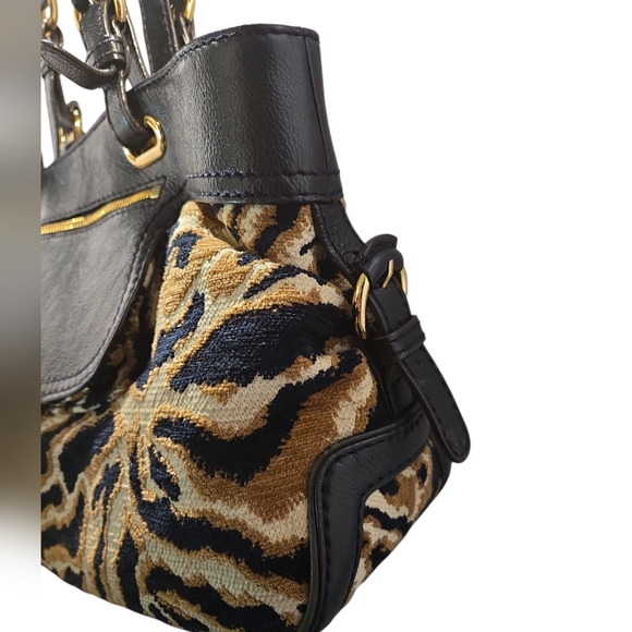 Antonio Melani Satchel Handbag - Picture 2 of 10